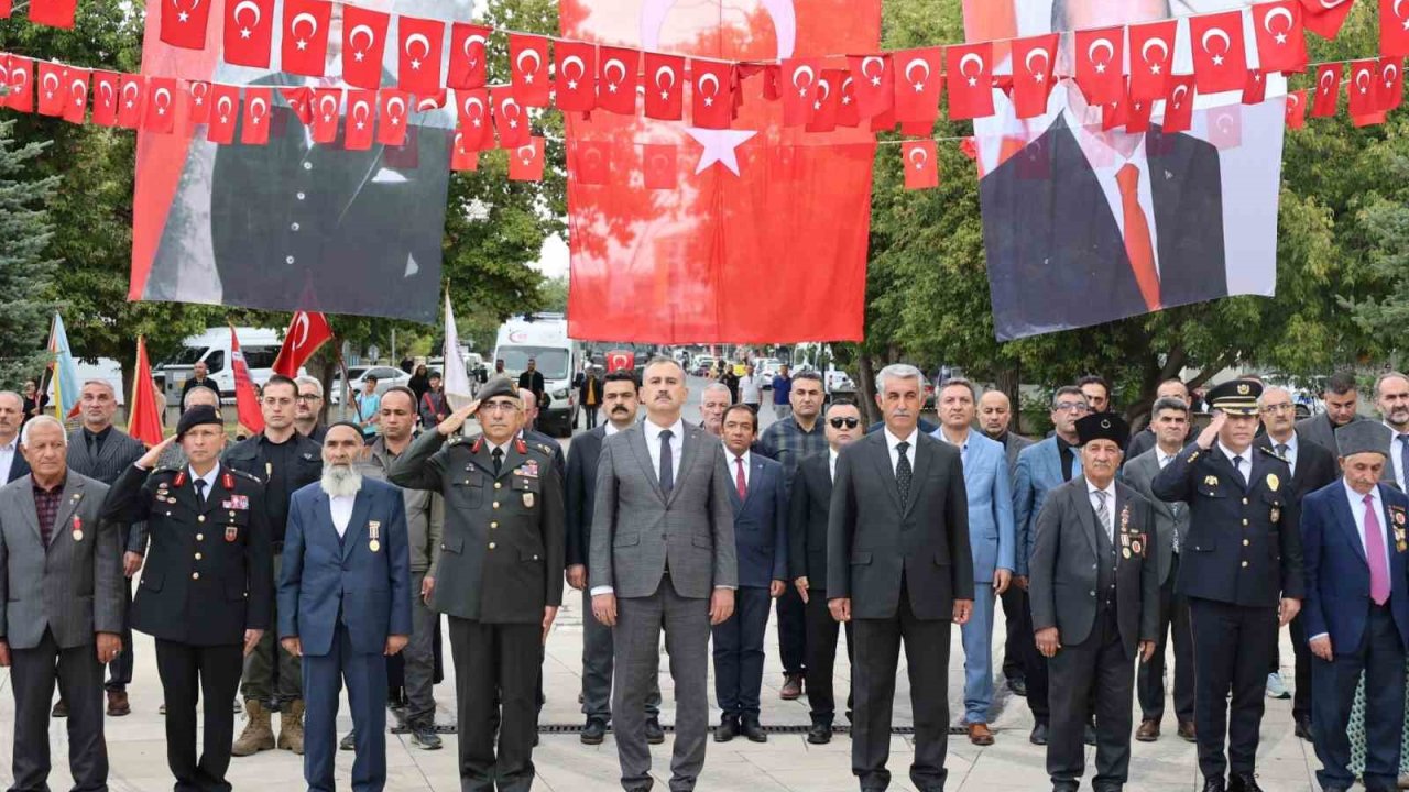 Ağrı’da Gaziler Günü dolayısıyla tören düzenlendi – Kars Manşet