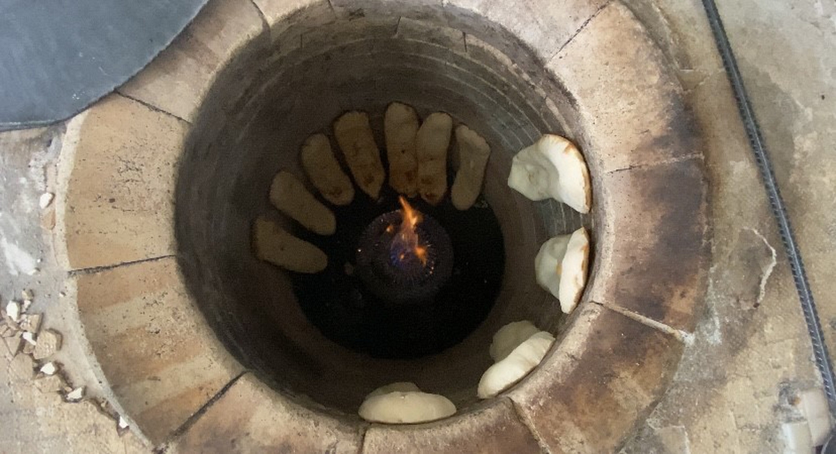 Patnos’ta fırıncılar gün doğmadan tandır başında, günlük 1000-1500 ekmek satıyor – Son Dakika