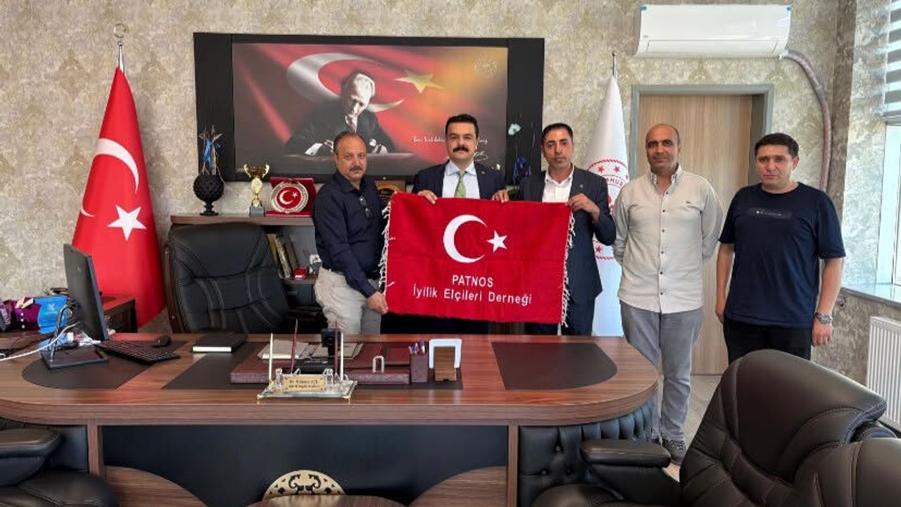 Patnos İyilik Elçileri’nden Ağrı İl Sağlık Müdürlüğü’ne ziyaret – Doğubayazıt Gazetesi