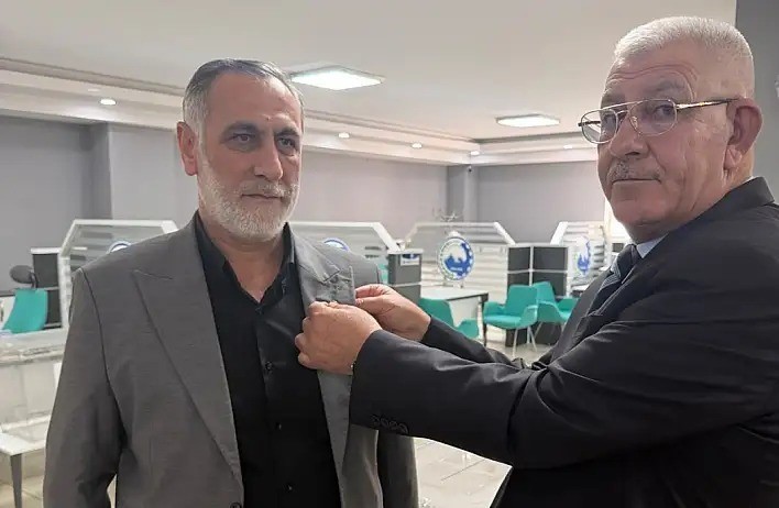 Ağrı Ticaret ve Sanayi Odası Başkanlığına Mehmet Erat seçildi İhlas Haber Ajansı – İhlas Haber Ajansı