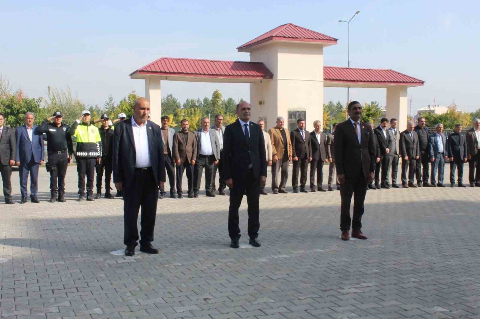 Patnos’ta 19 Ekim Muhtarlar Günü törenle kutlandı İhlas Haber Ajansı – İhlas Haber Ajansı