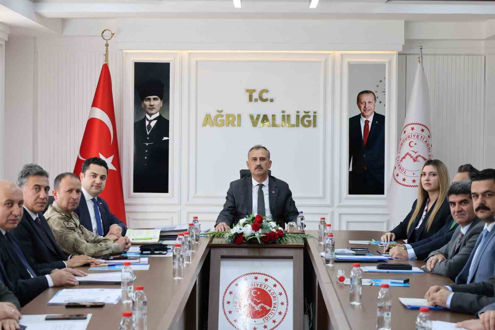Ağrı’da eğitim güvenliği toplantısı gerçekleştirildi İhlas Haber Ajansı – İhlas Haber Ajansı