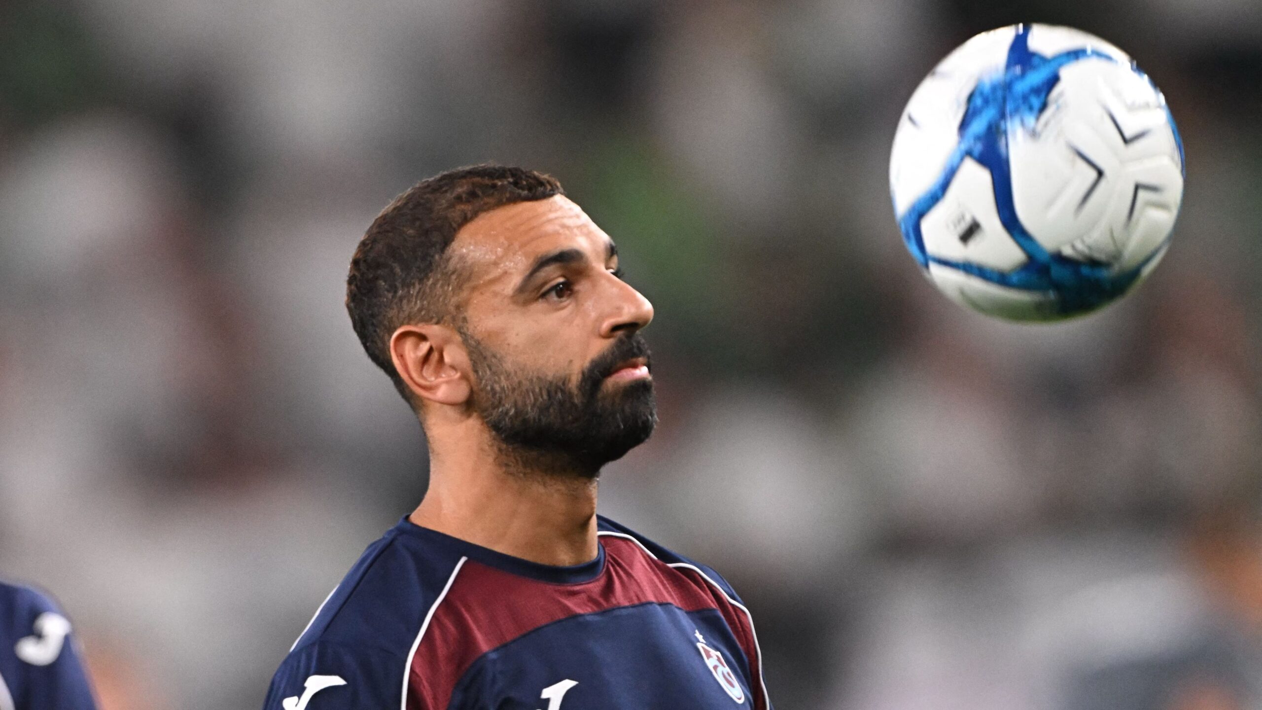 Salah, dünya şampiyonu bir teknik adamın emrinde: Trabzonspor’da yeni sürpriz – Goal.com