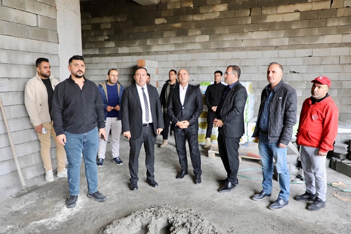 Vali Yardımcısı Karataş, Ağrı’daki Sporcu Fabrikası inşaat alanında incelemede bulundu – Son Dakika