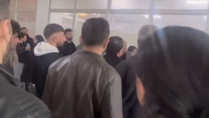 Ağrı Eğitim ve Araştırma Hastanesi’nde Yoğunluk Gerginliğe Neden Oldu! – Doğubayazıt Gazetesi