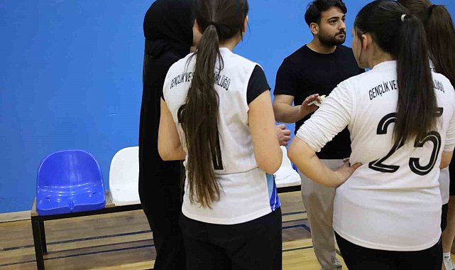 Ağrı ve Van’ın kız çocukları voleybol sahasında buluştu – Pembe Pusula