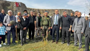 Ağrı’da 4. Geleneksel Kanyon Yürüyüşü’ne 5 bin kişi katıldı – Sabah