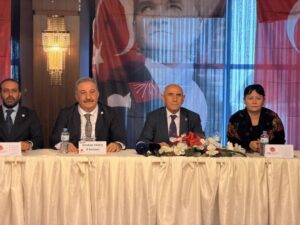 CHP’li Yıldırım Kaya Ağrı’da eğitim ihtiyaçlarını değerlendirdi, okulda yemek önerdi – Son Dakika