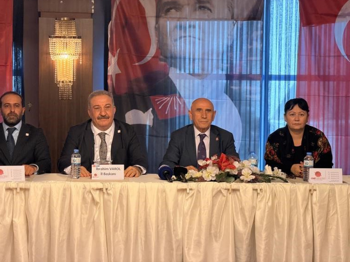 CHP’li Yıldırım Kaya Ağrı’da eğitim ihtiyaçlarını değerlendirdi, okulda yemek önerdi – Son Dakika