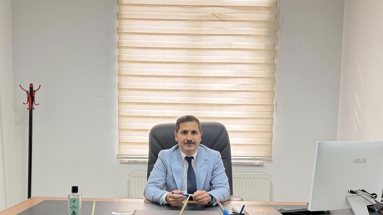 Patnos İlçe Milli Eğitim Şube Müdürlüğüne Dr. Mehmet Özkaya atandı – Doğubayazıt Gazetesi