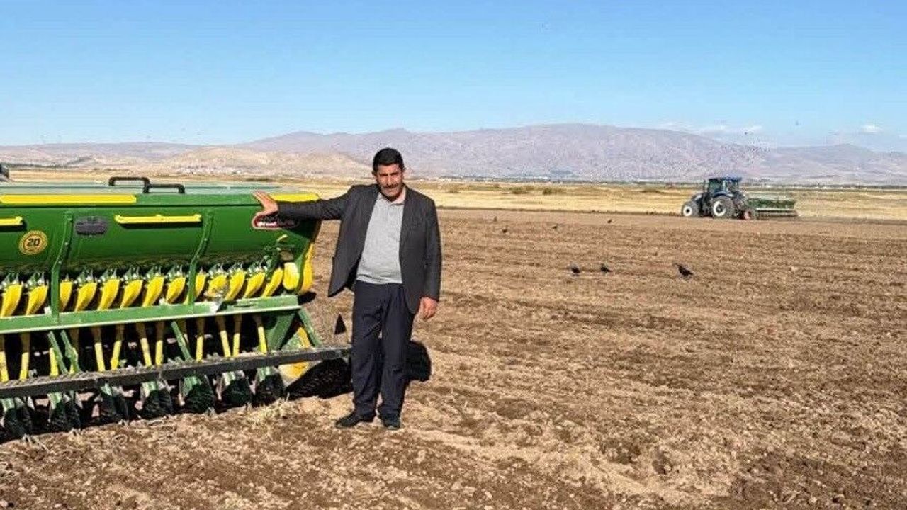 Patnos’ta Çiftçinin Alın Teri Toprakla Buluşuyor – Doğubayazıt Gazetesi