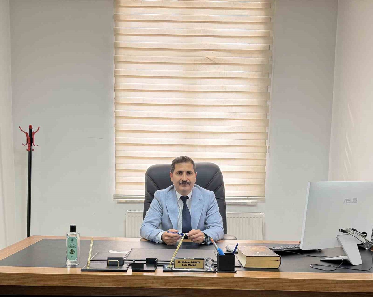 Din felsefesi doktoru Dr. Mehmet Özkaya Patnos İlçe Milli Eğitim Şube Müdürü oldu – Son Dakika